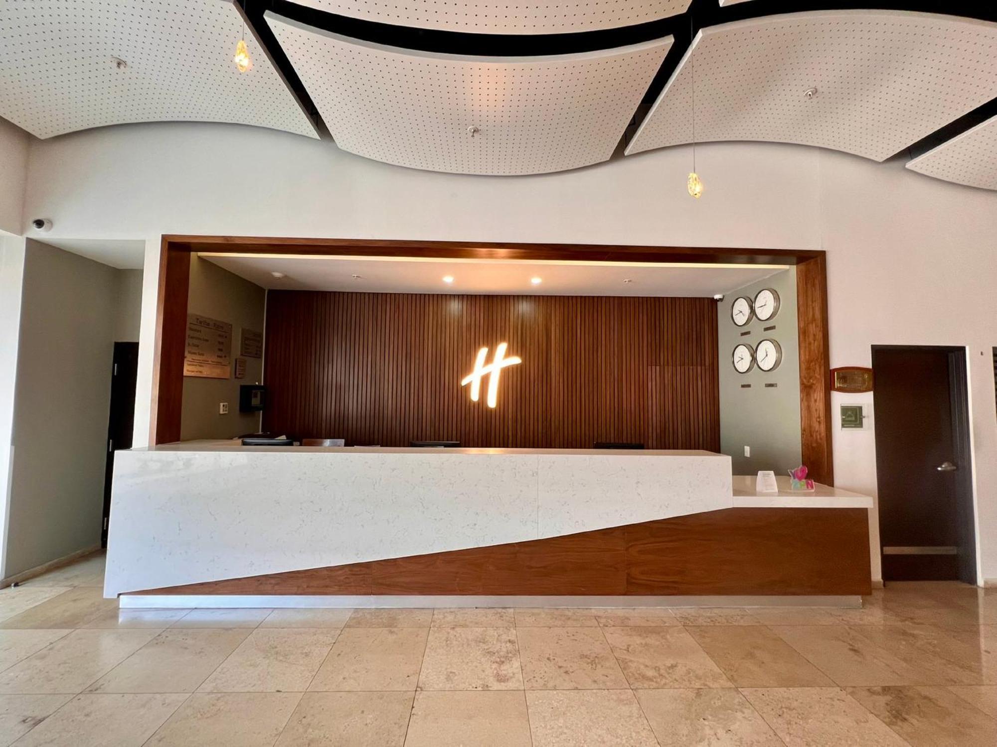 Holiday Inn Guadalajara Patria-Universidad By Ihg Zapopan Eksteriør bilde